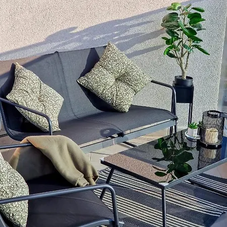 Nalu Studio Apartment *